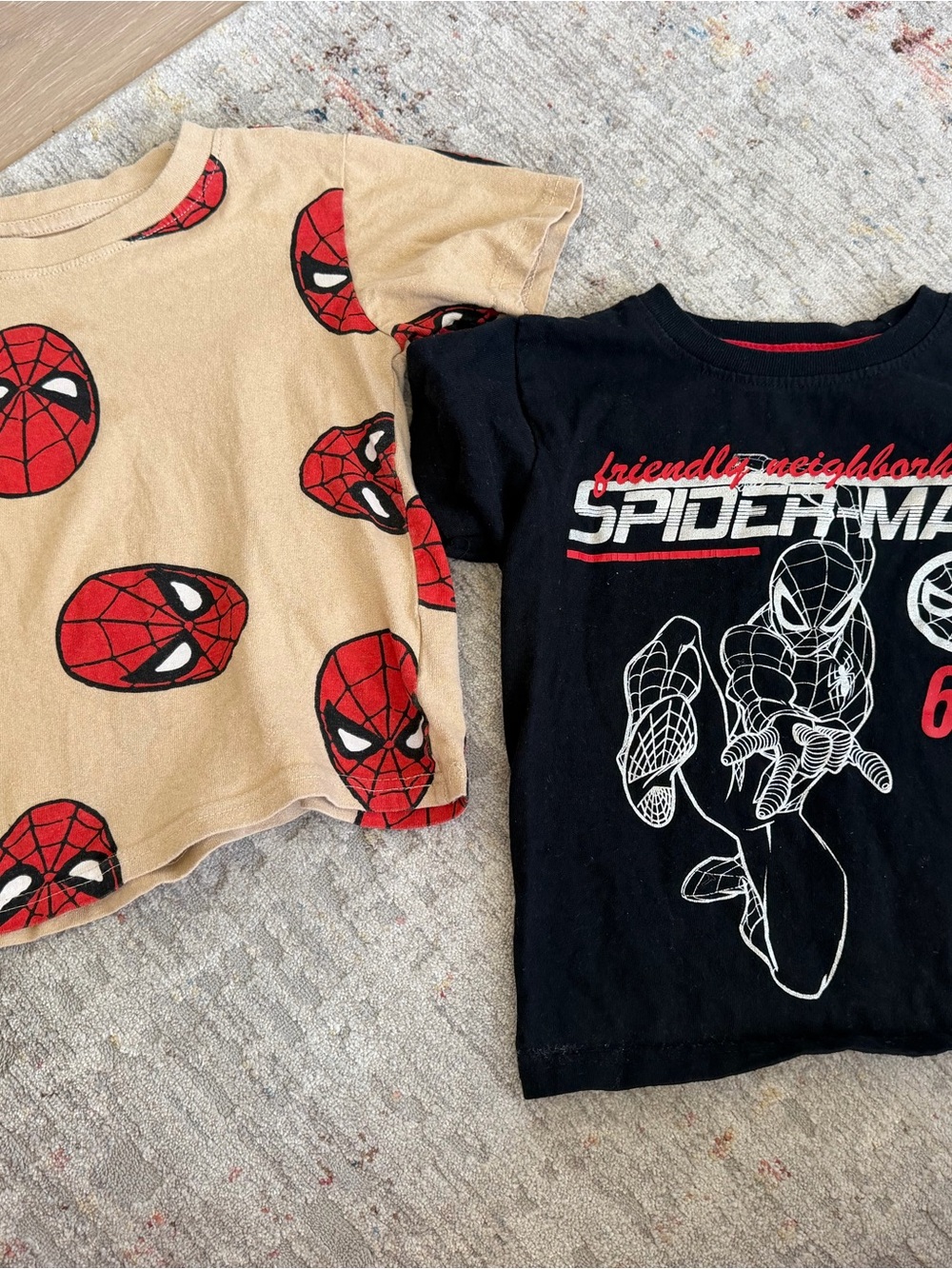 Marvel Spider-Man Boys Size 5 T-Shirt Lot of 2 Graphic Tees